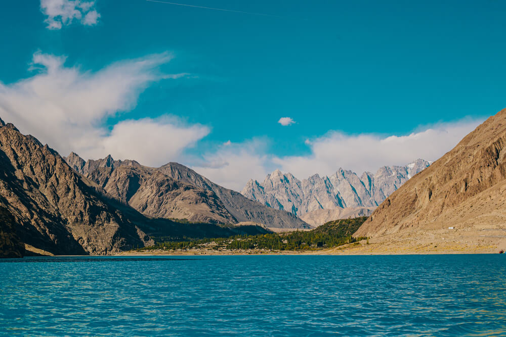 The Enchantment Of Attabad Lake: 