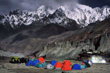 Is Hopper Glacier Hunza Best To Visit