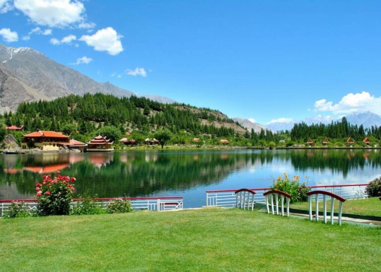 Skardu Weather and Travel Guide for 2025