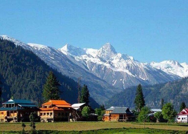Neelum Valley Hotels Best Places To Stay For a Peaceful 2025
